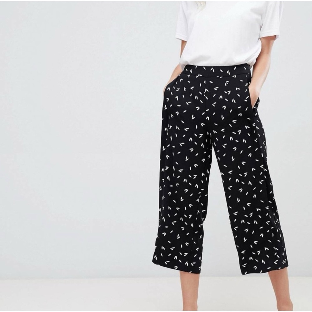 Whistles Black and White Wide Leg Cropped Pants US Size 4